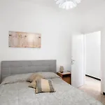 Apartment Mare E Non Solo 2