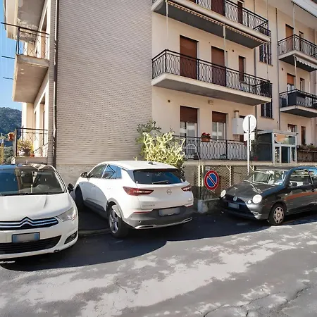 Apartment Mare E Non Solo 2 *